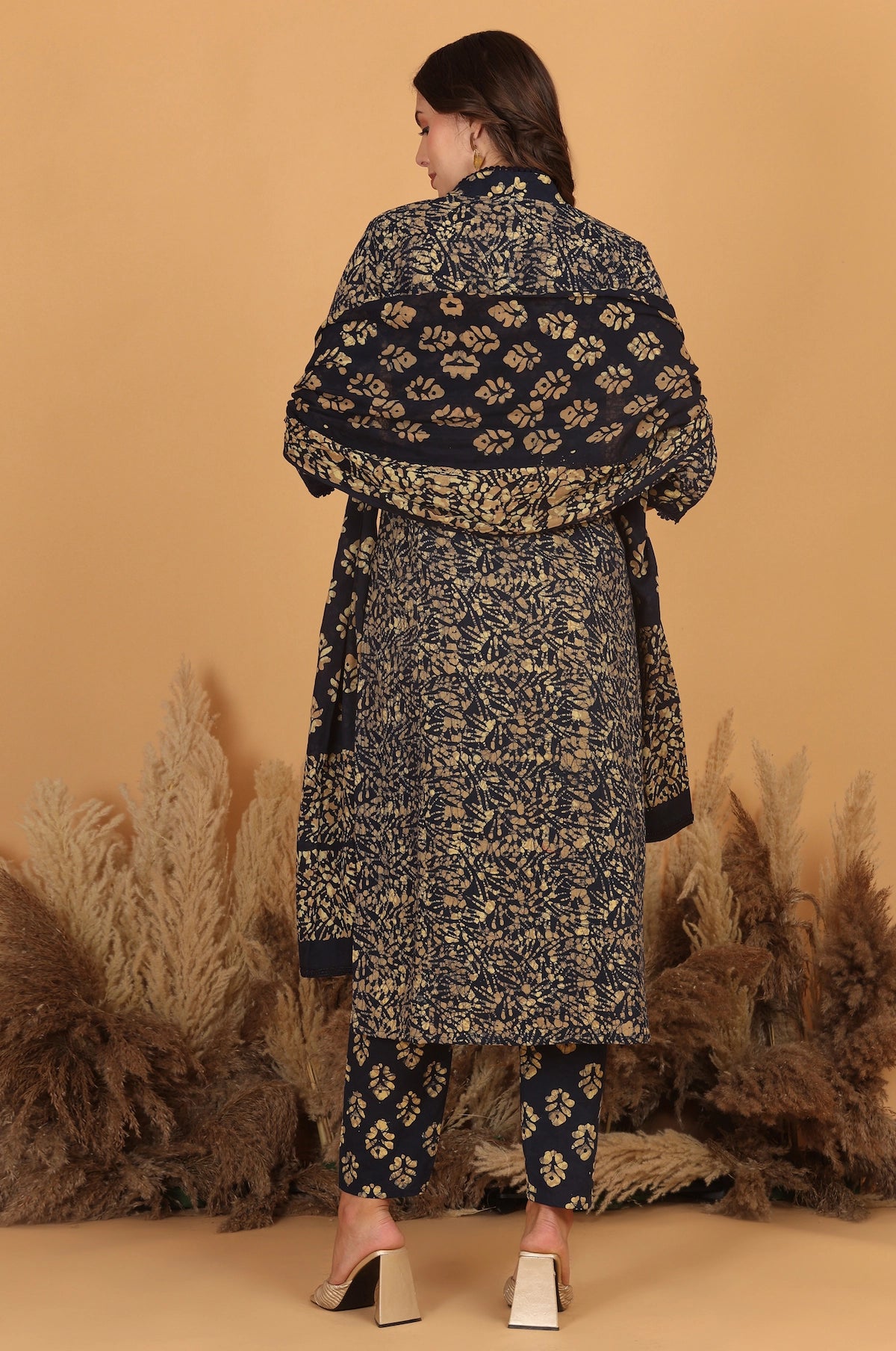 Batik Dobby Weave Suit Set