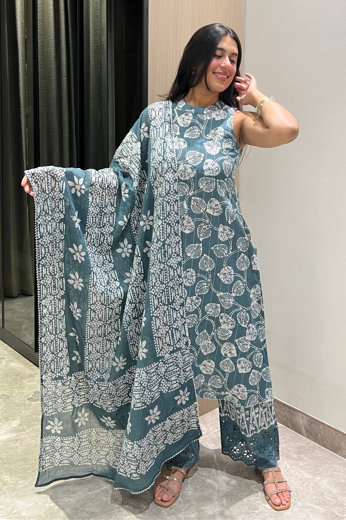 Silver Lining Batik Kurta Set – alternate angle | handcrafted batik ethnic wear for women | Shades of You