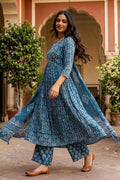Crushed Batik in Alia’s Anarkali Suit