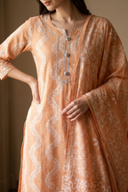 Batik Suit Set in A Desert