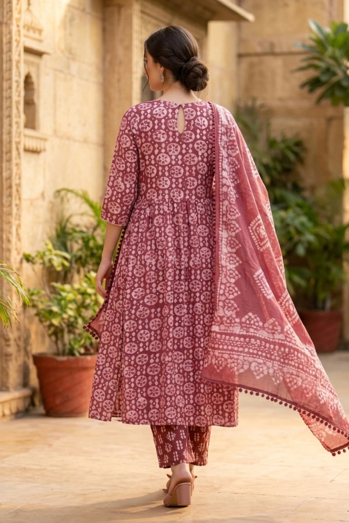 Crushed Batik in Alia’s Anarkali Suit