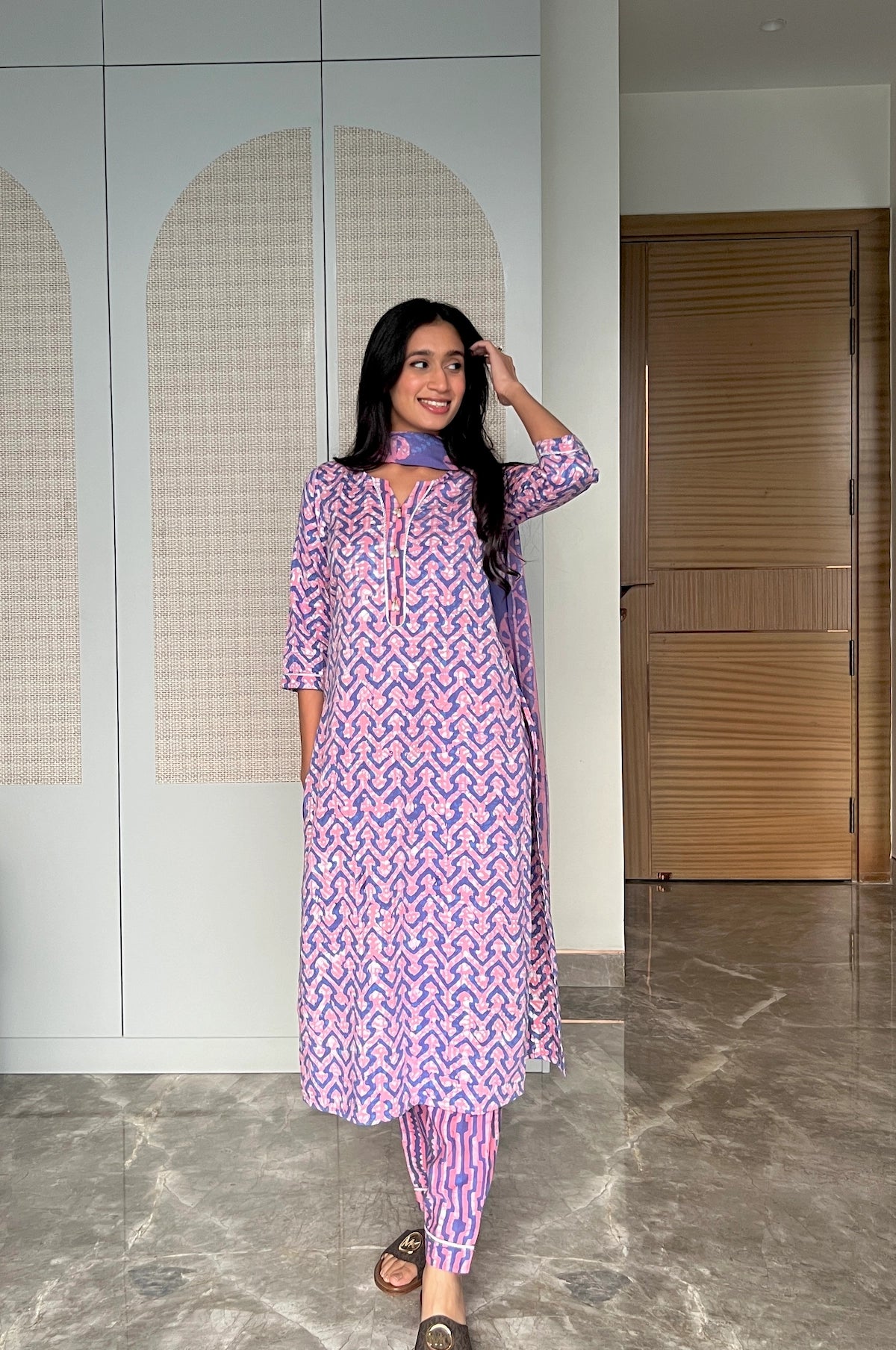 Skyrose Batik Suit Set – front view | handcrafted batik ethnic wear for women | Shades of You