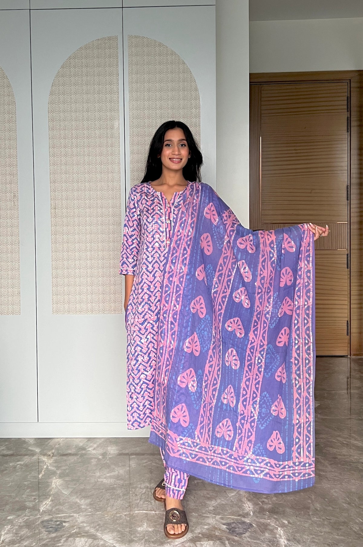 Skyrose Batik Suit Set