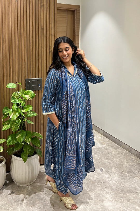 Full-length front view of the striped batik modal kurta set with dupatta, detail