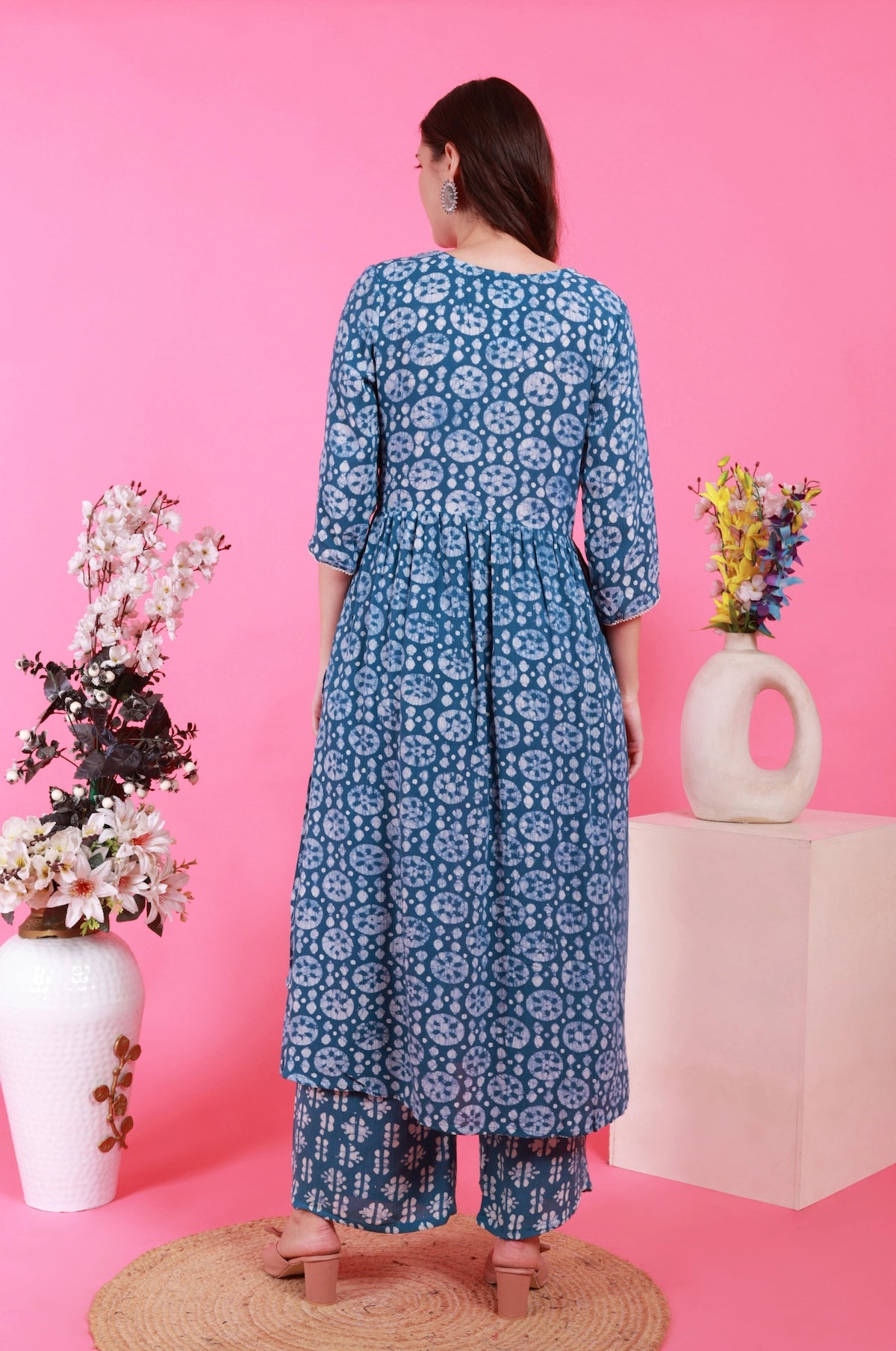 Crushed Batik in Alia’s Anarkali Suit