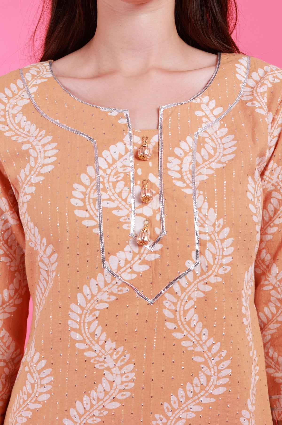 Batik Suit Set in A Dessert