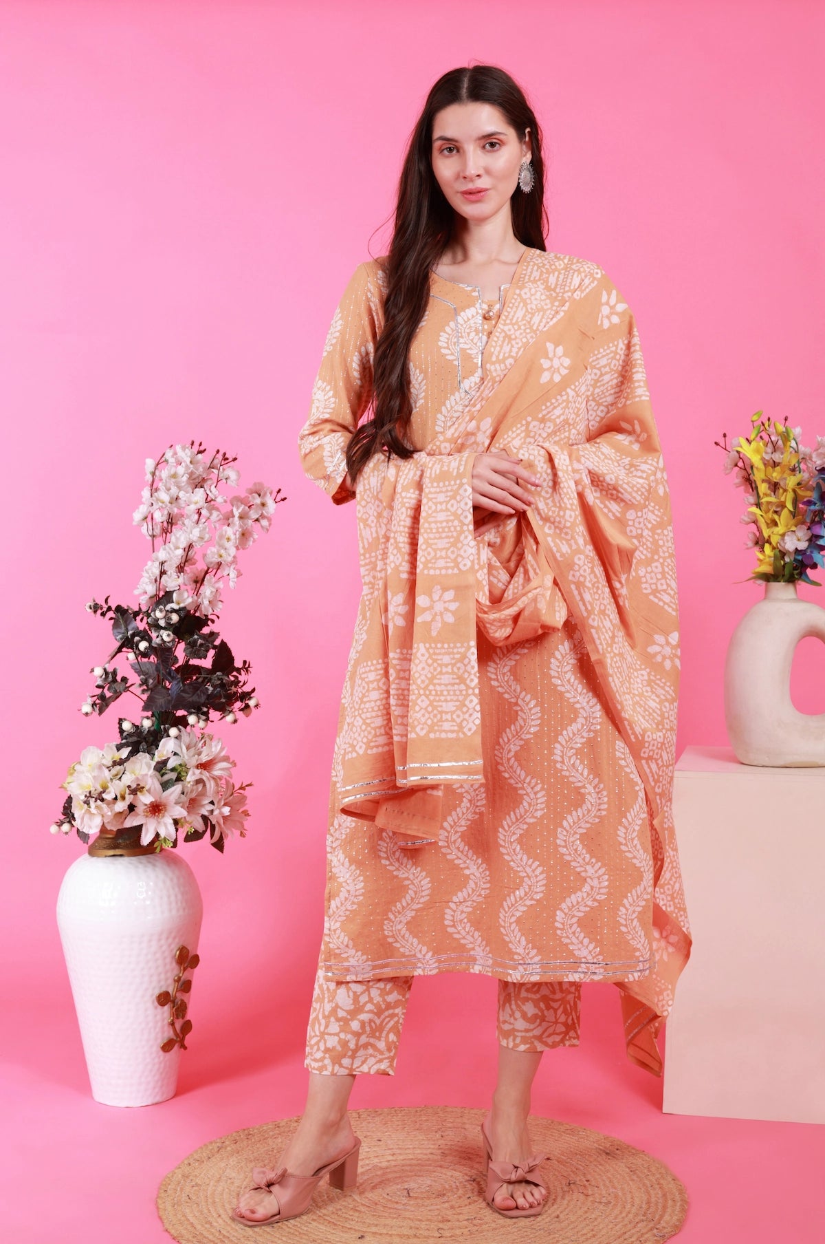 Batik Suit Set in A Dessert
