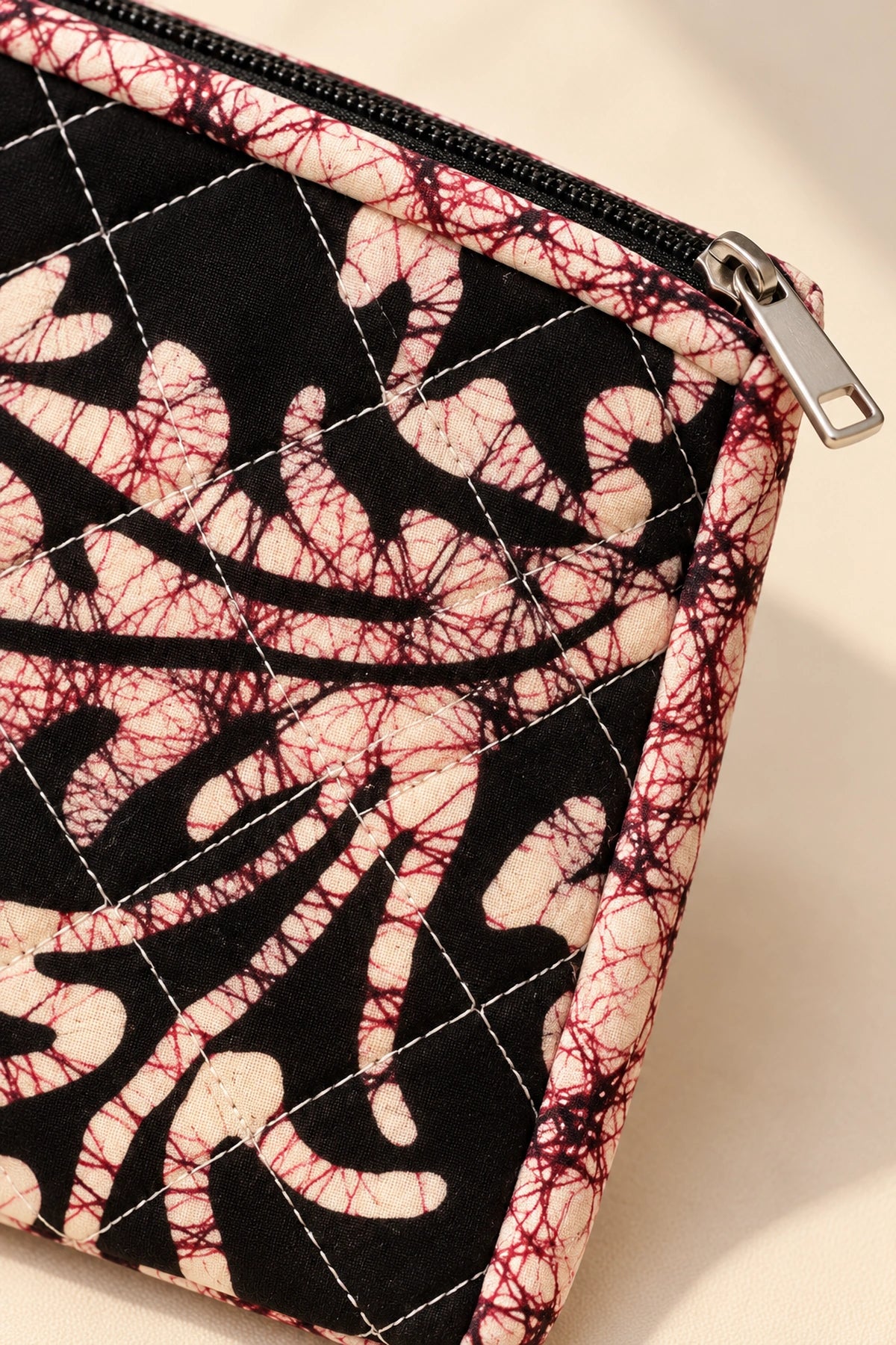 Quilted Batik Small Pouch in Black Blush Leaf print – close-up of zip and quilted batik | Shades of You