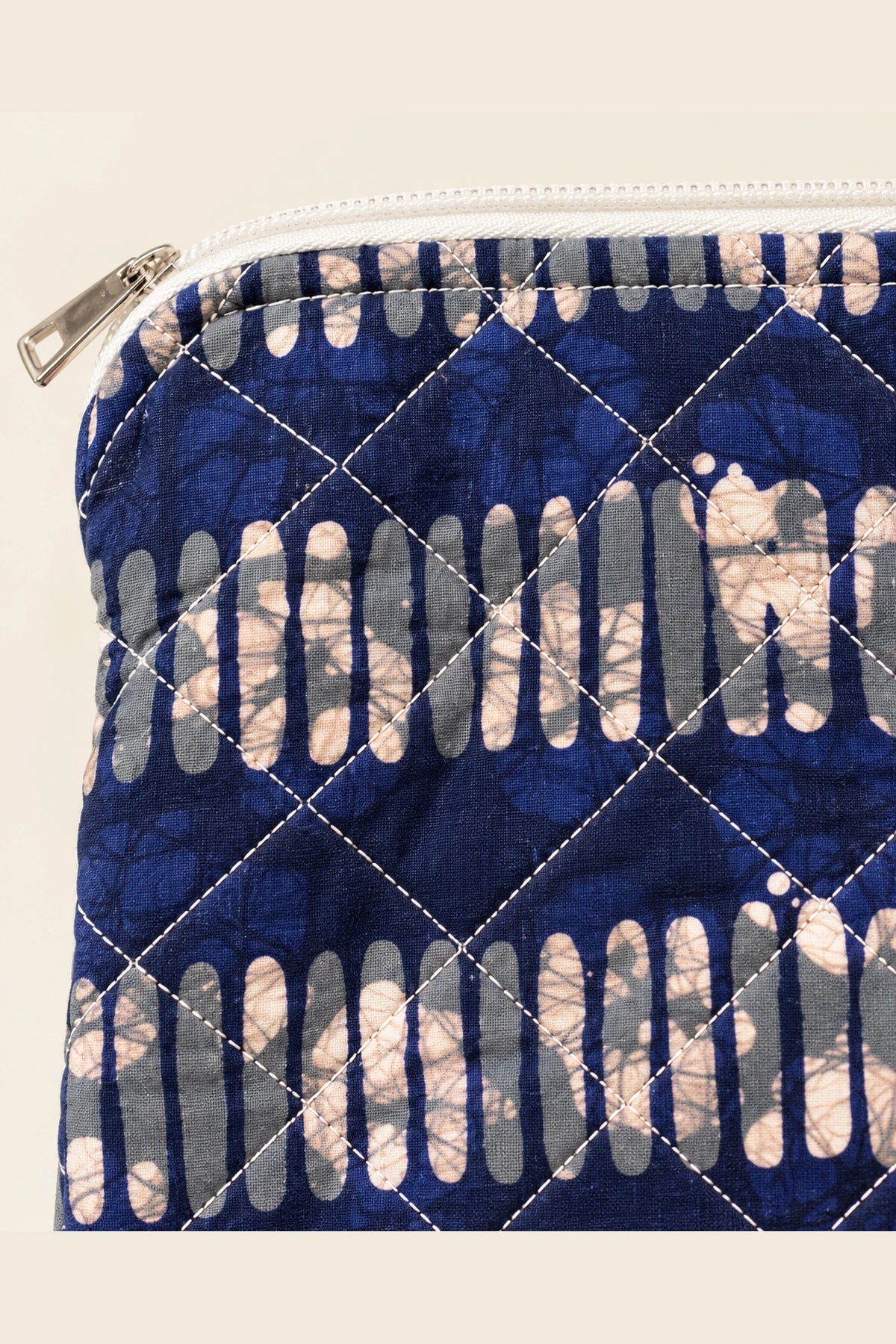 Quilted Batik Laptop Sleeve in Indigo Ikat Stripe print – close-up of zip and quilted batik | Shades of You