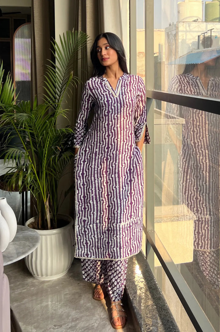 Batik Crazy In Love Suit Set - Wine