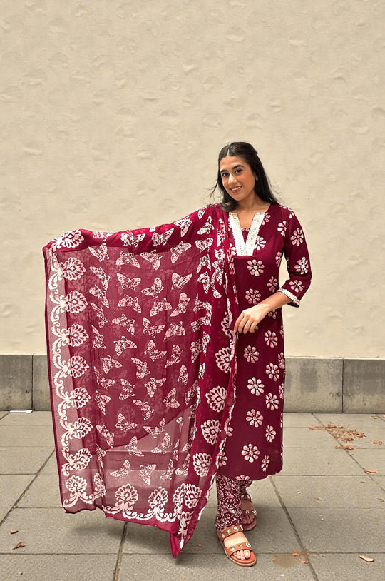 Batik Scarlet Garden Set – back view | handcrafted batik ethnic wear for women | Shades of You, detail
