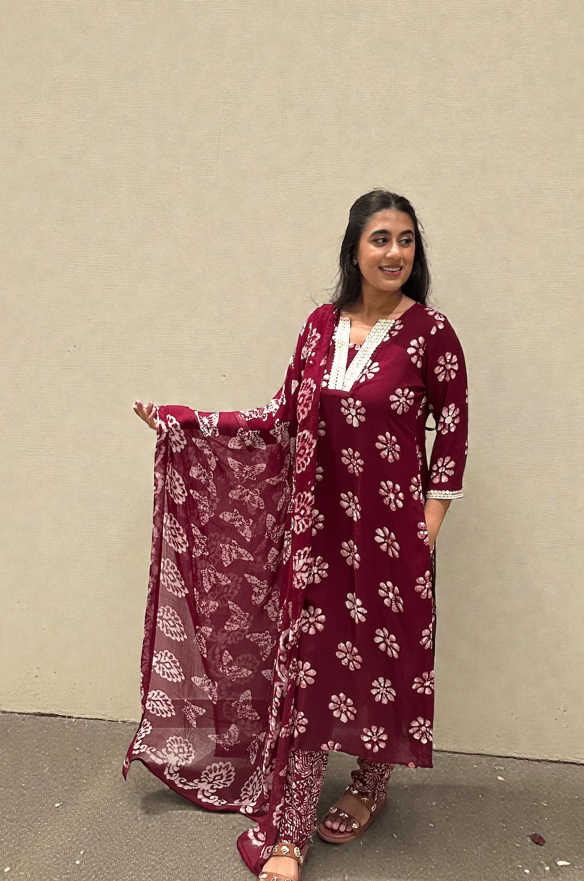 Batik Scarlet Garden Set